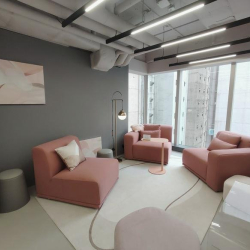 Serviced office to let in Hong Kong