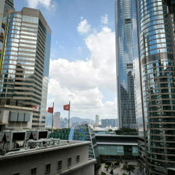 Exterior image of 33 Des Voeux Road Central
