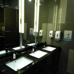 Office accomodations in central Hong Kong