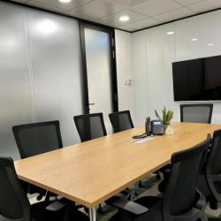 Serviced office centres to let in Hong Kong